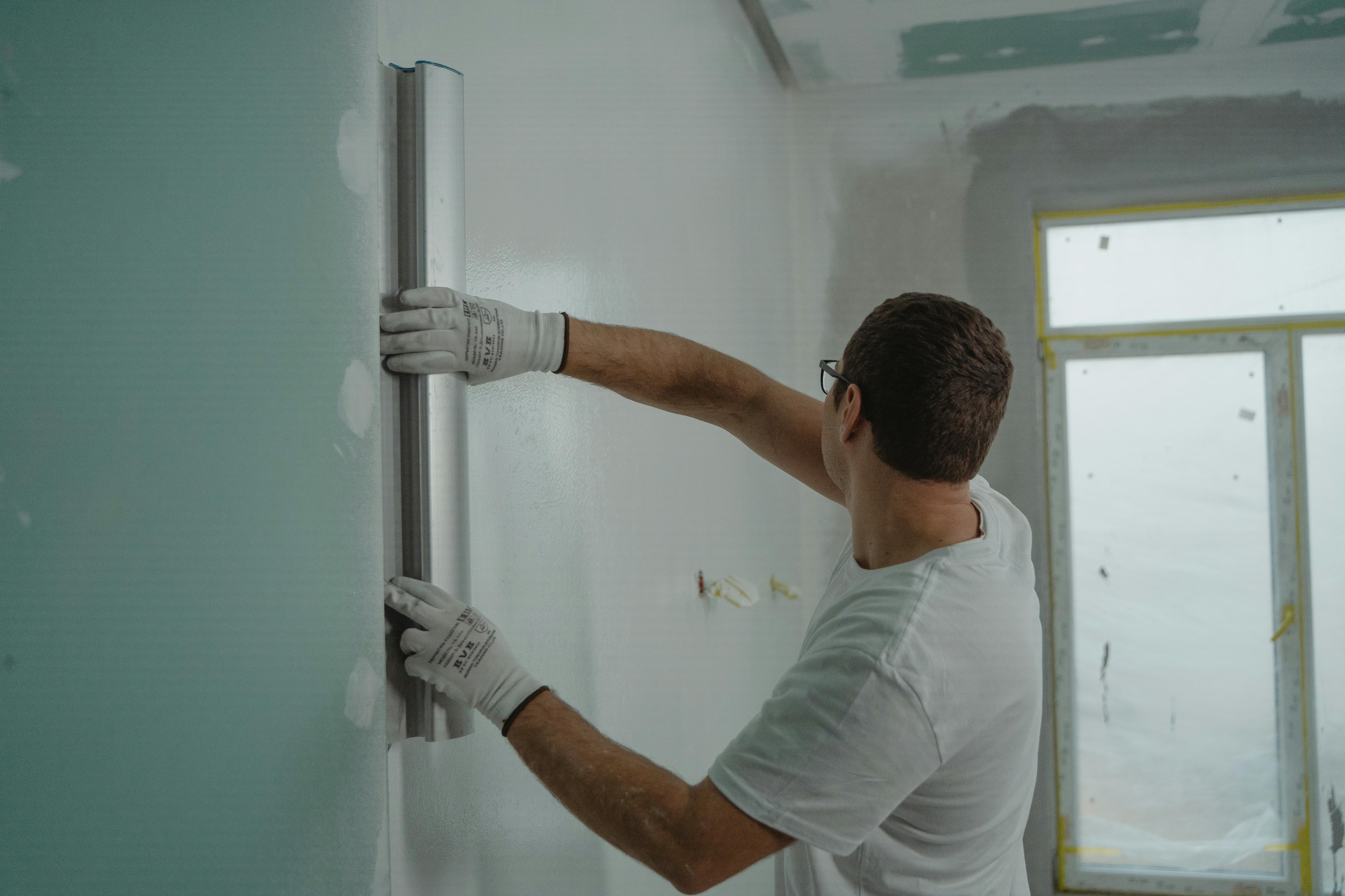 Paint Hub Team at Work
